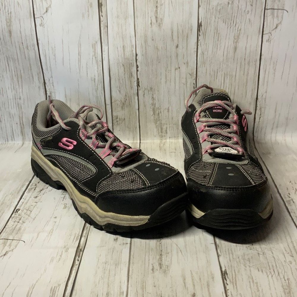 Skechers Women’s Gray Pink Steel Toe Memory Foam Work Sneakers size 8